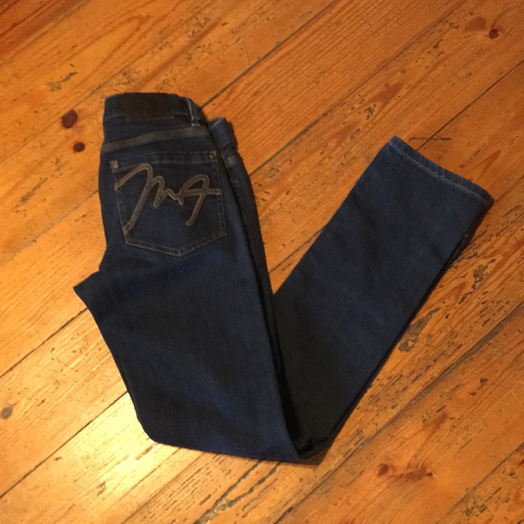 Max Azria Jeans